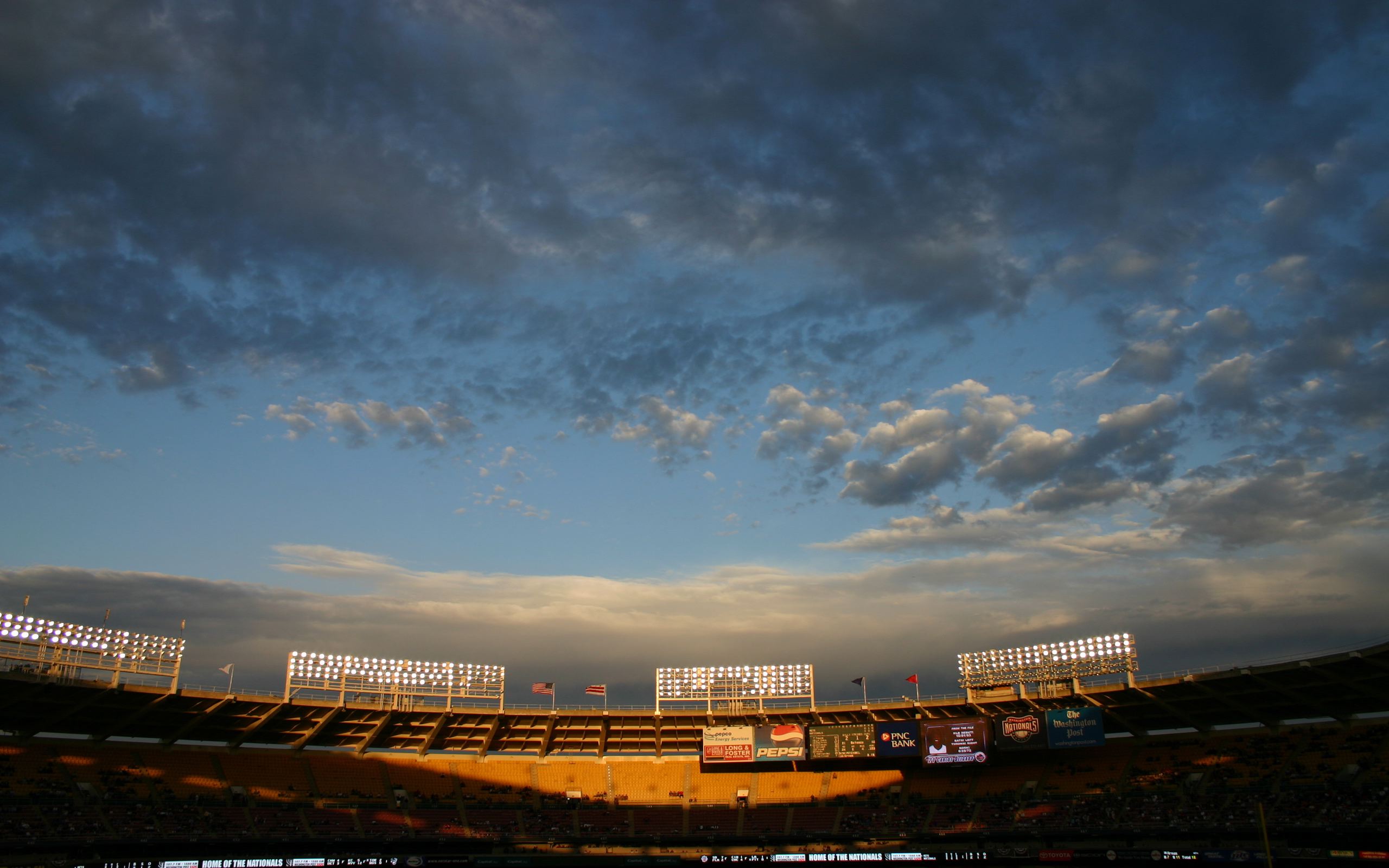 世界保龄球巡回赛城市站公益课程启动，保龄球大赛